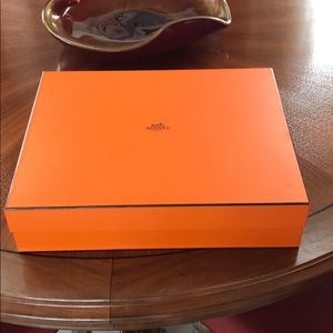 Hermès Box